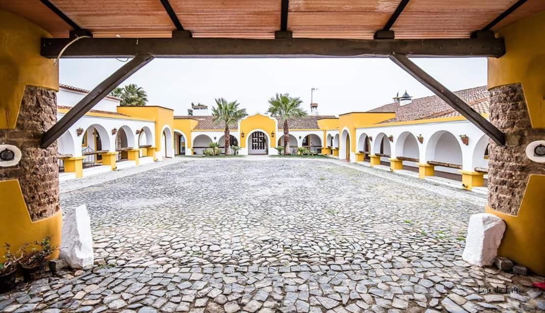 Herdade Da Diabroria - Agroturismo Beja Exterior foto