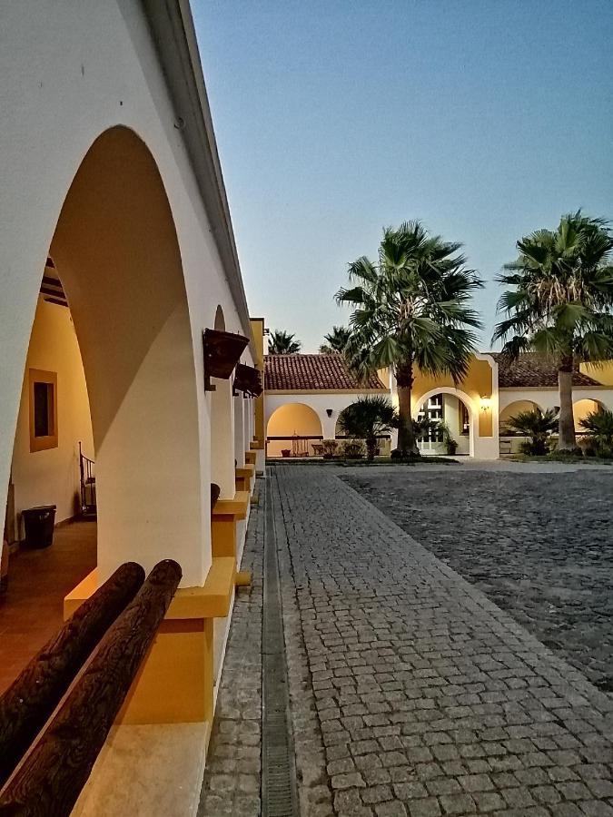 Herdade Da Diabroria - Agroturismo Beja Exterior foto